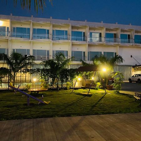 Viola Beacon Resort, Lonavala Eksteriør billede
