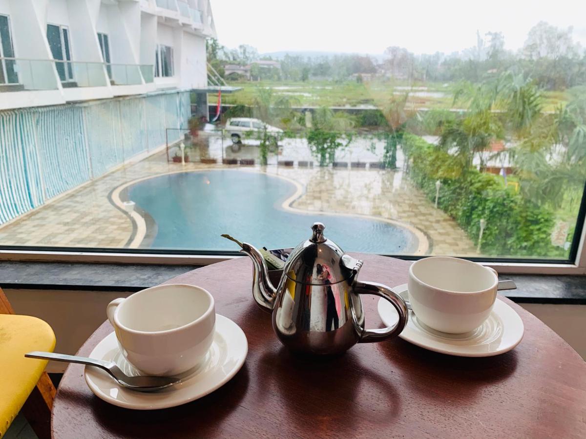 Viola Beacon Resort, Lonavala Eksteriør billede